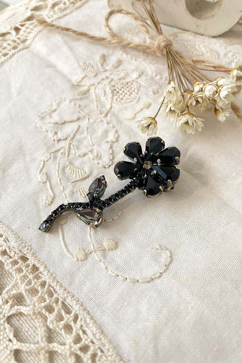 Broche Flor Negro