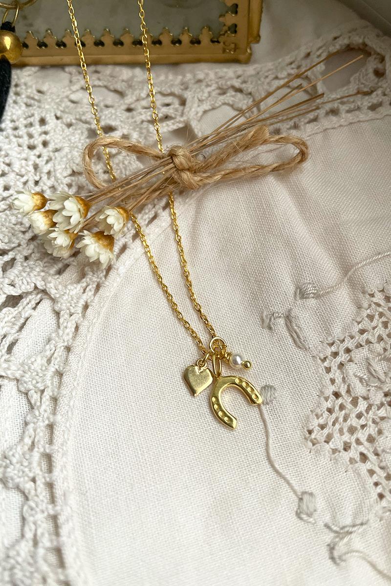 Collar Herradura Corazon