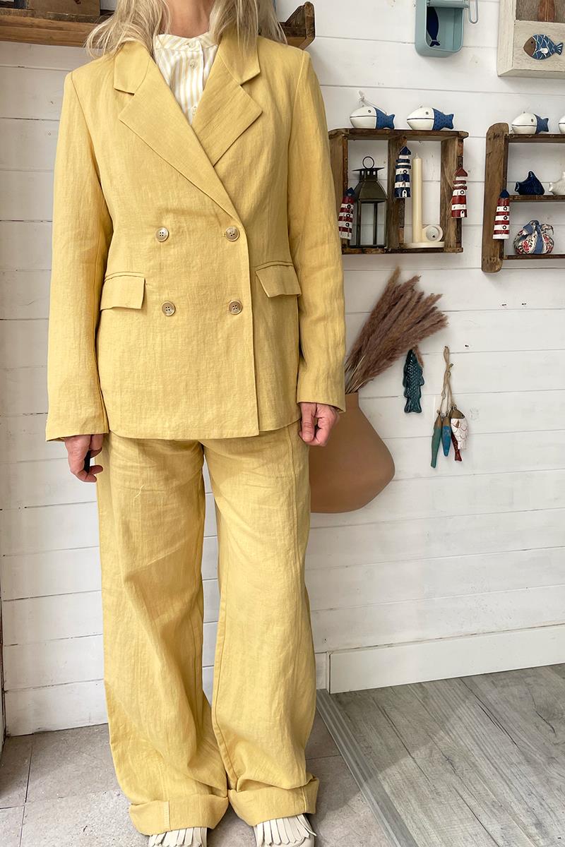 Americana Rustica Amarilla