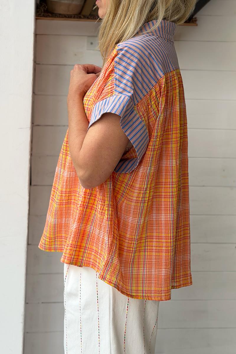 Blusa Cuadros Naranja Rayas Azules